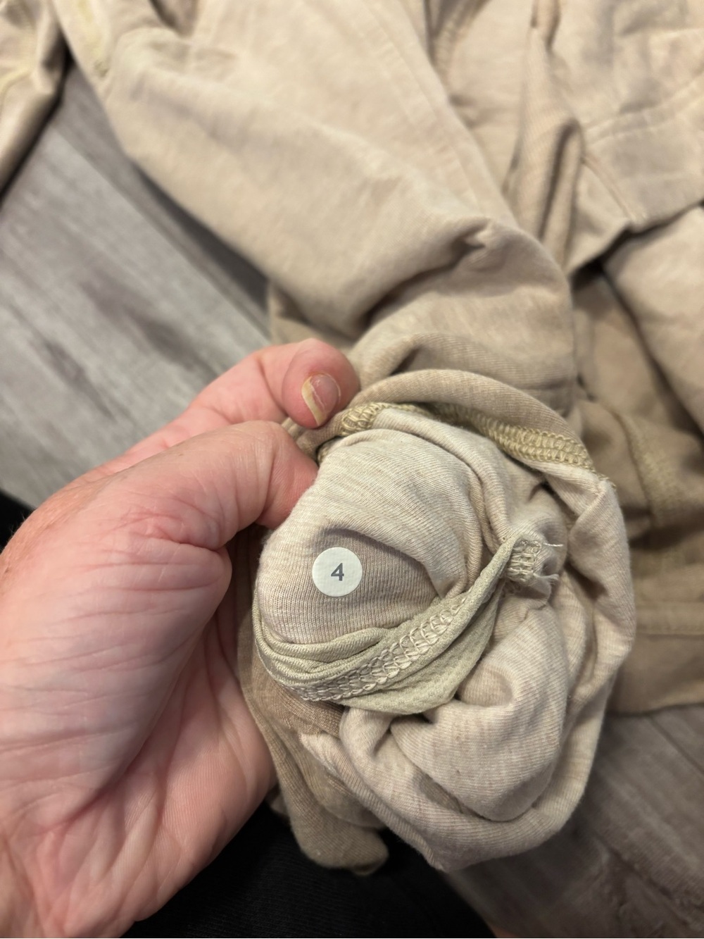 Lululemon Size 4 Beige Tan Wrap Front Cardigan Jacket Thumbholes Older Style - Picture 6 of 6